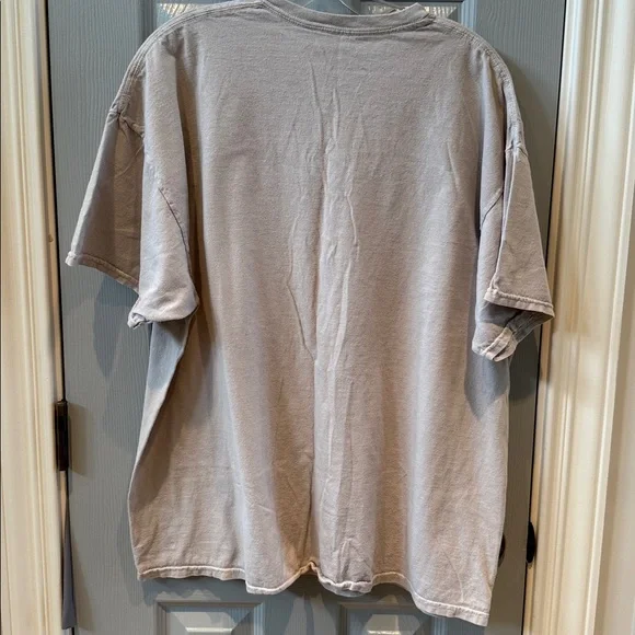 Urban Outfitters Johnny Cash Graphic Tee in Gray and Brown - Picture 3 of 3